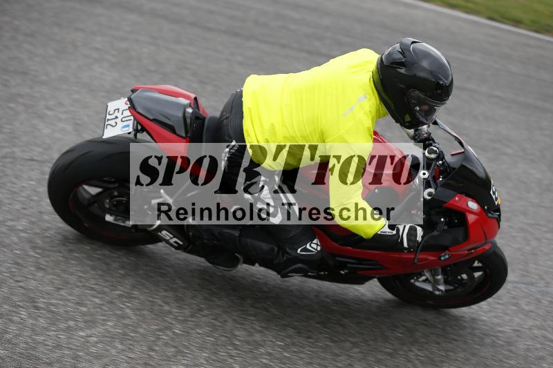 /Archiv-2025/10 23.04.2025 Cornu Master School ADR/rot-rouge/8